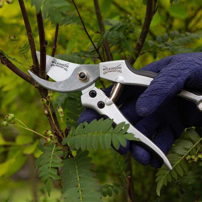 Metal Deluxe Bypass Pruner