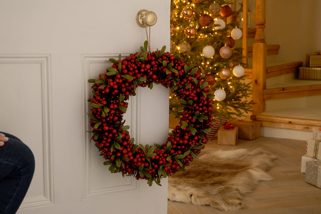 45cm Red Berry Wreath